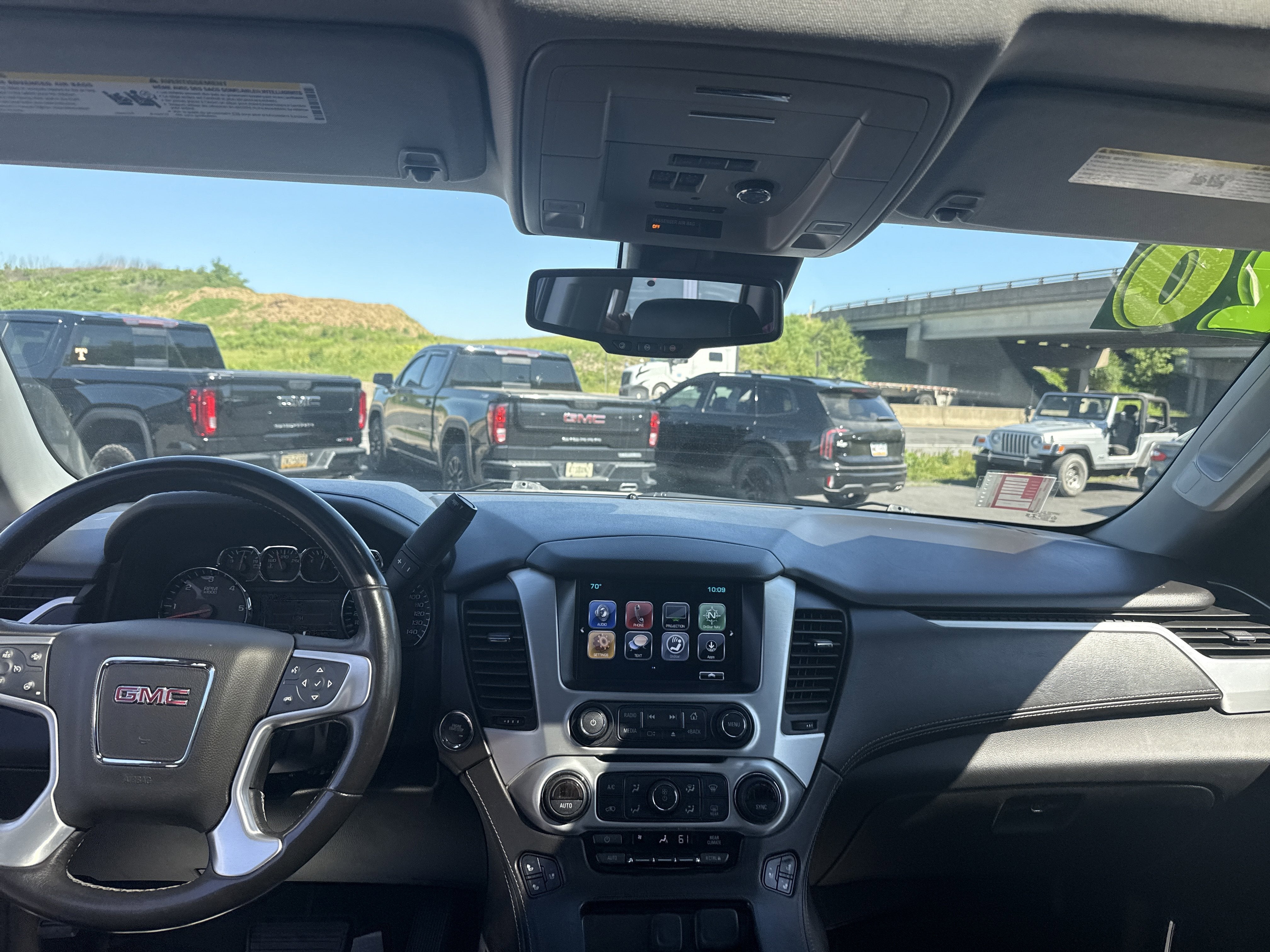2020 GMC Yukon SLT