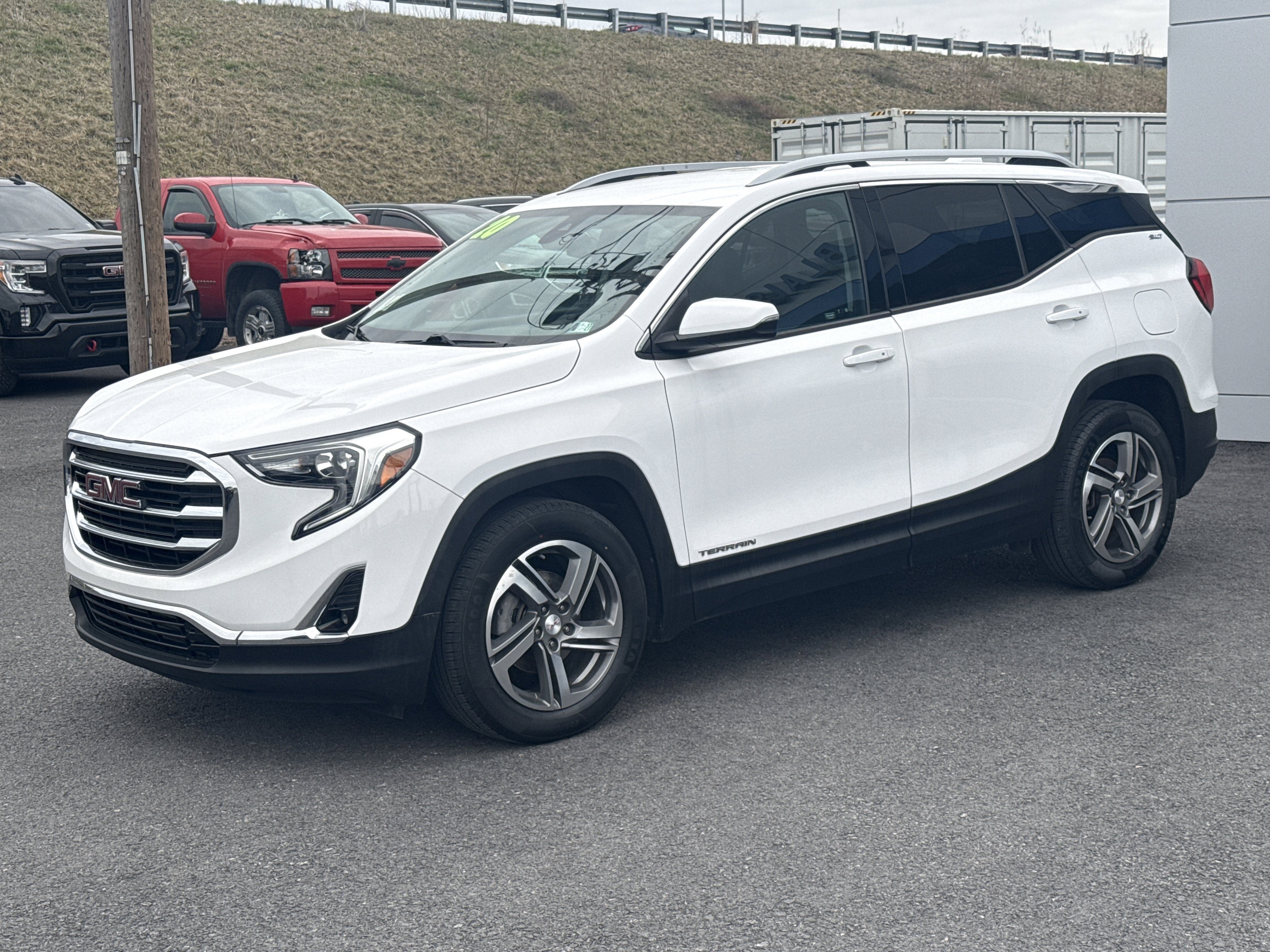 2020 GMC Terrain SLT