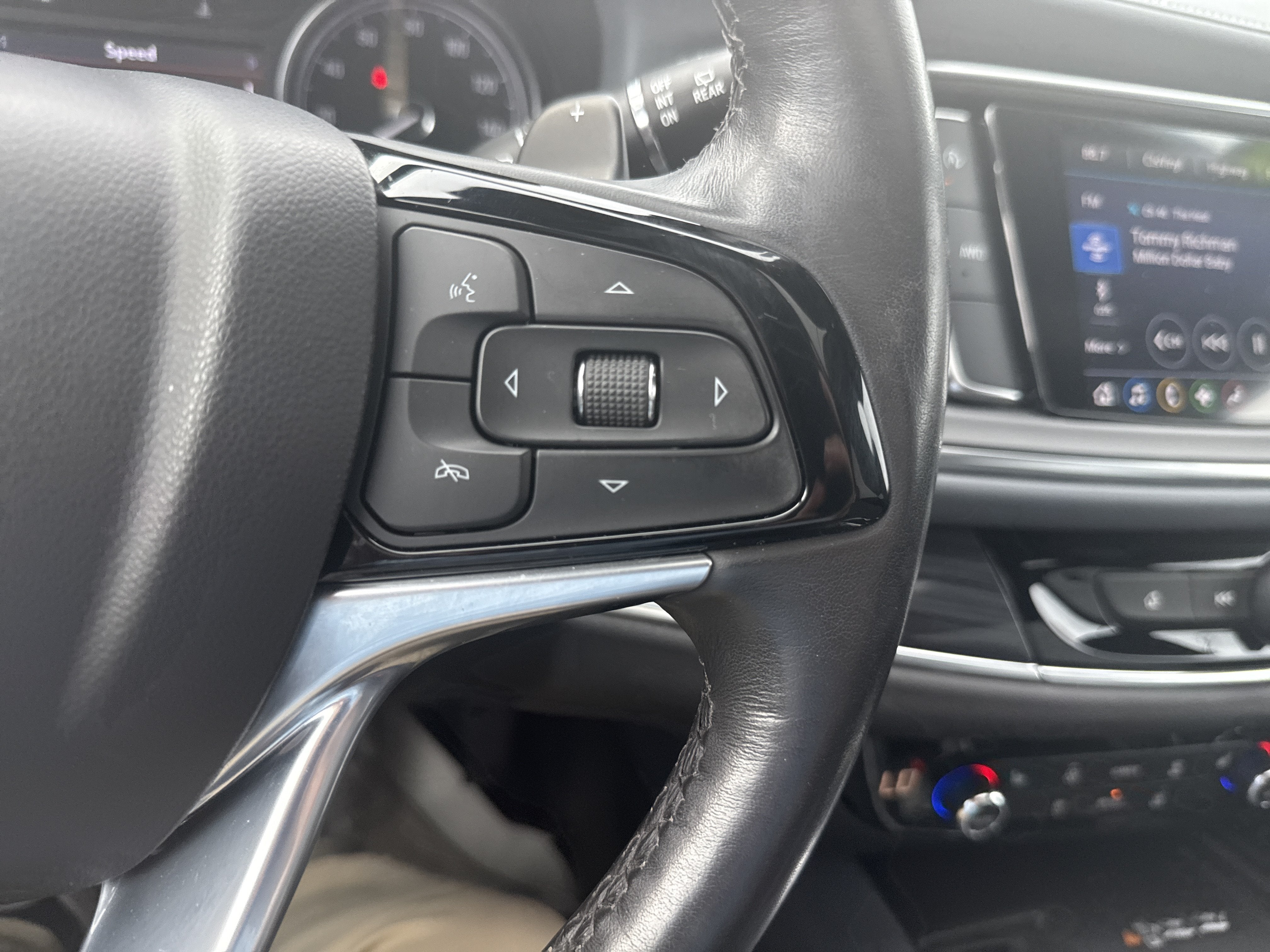 2024 Buick Enclave Essence