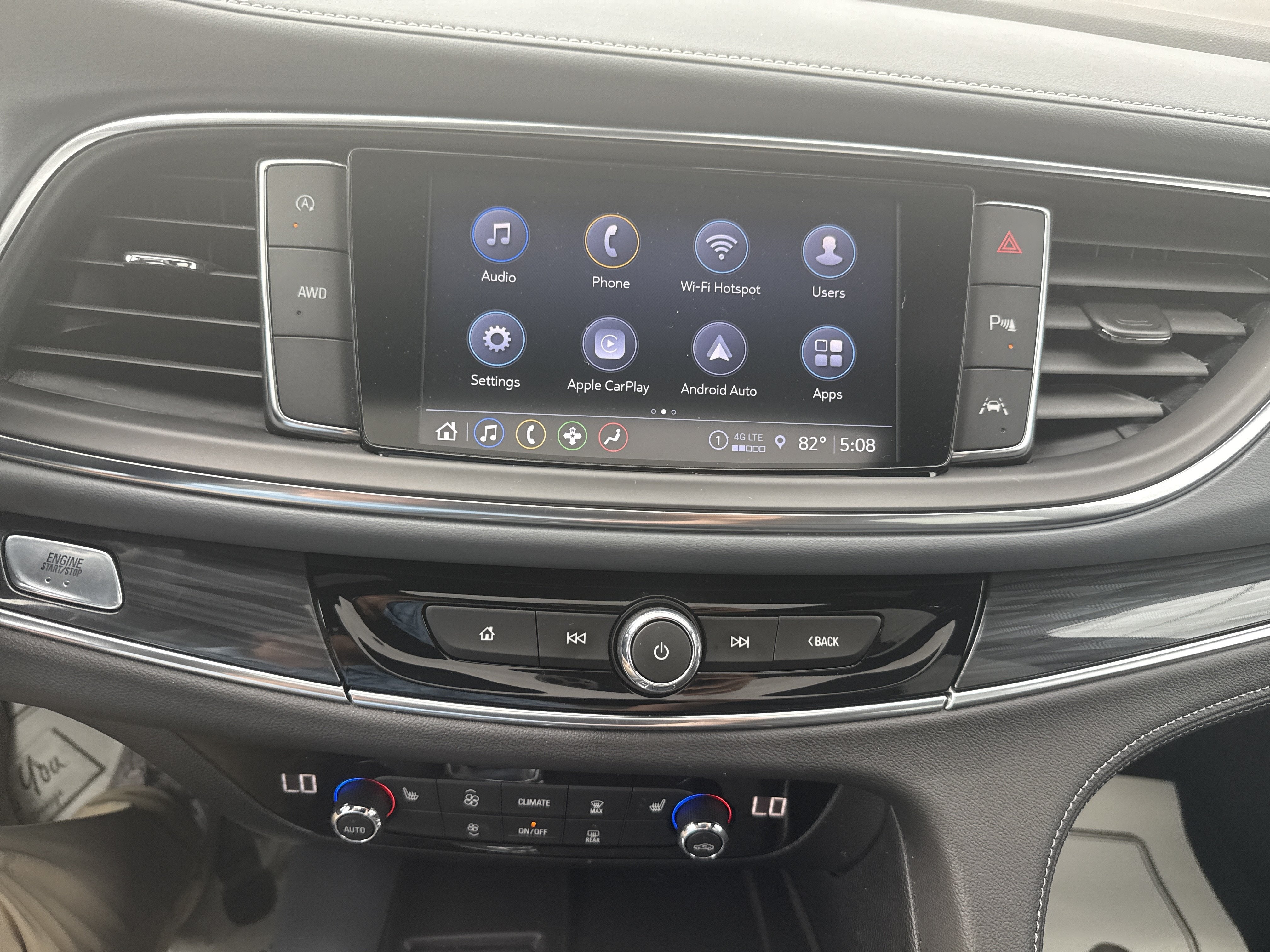 2024 Buick Enclave Essence