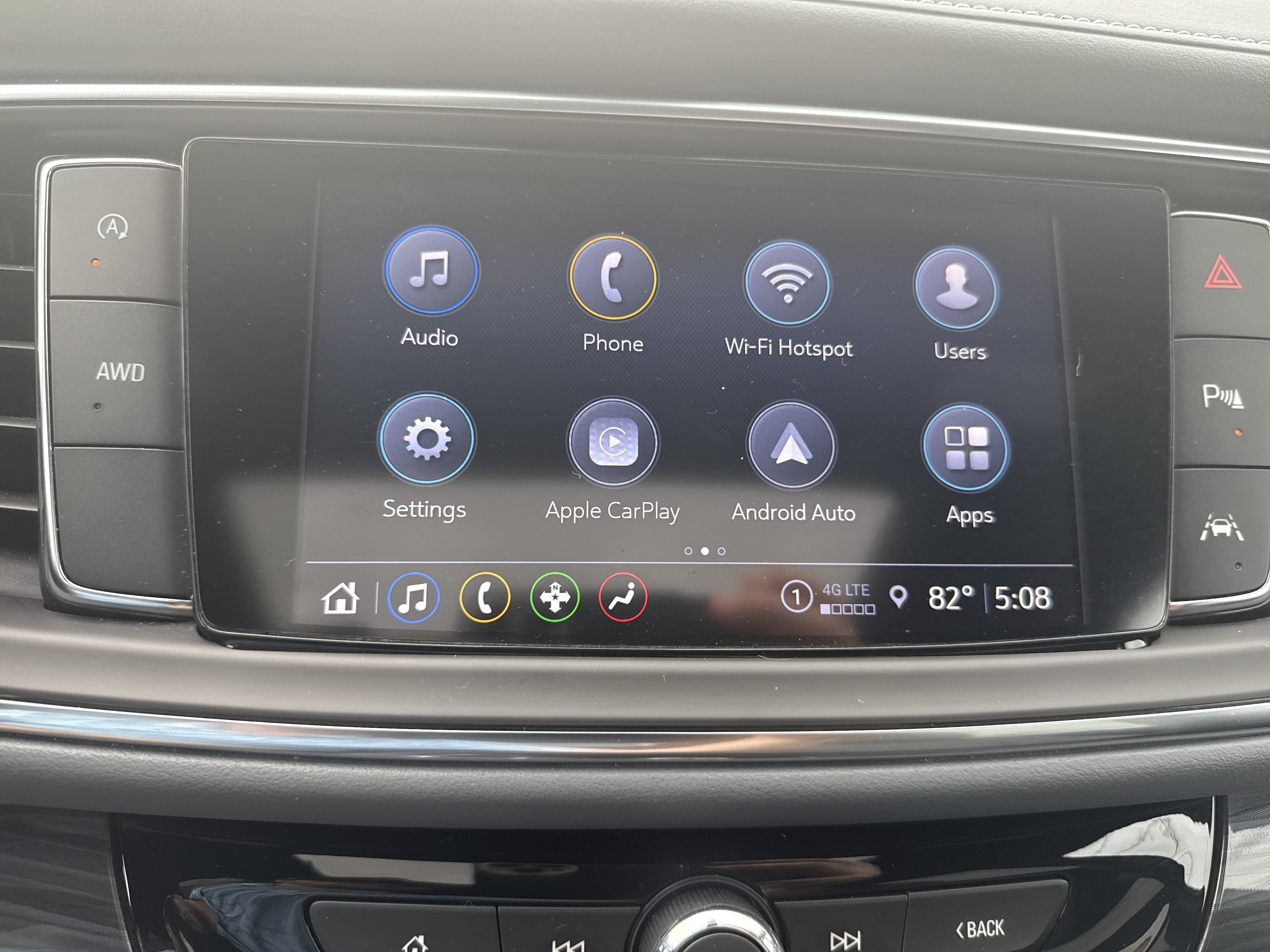 2024 Buick Enclave Essence