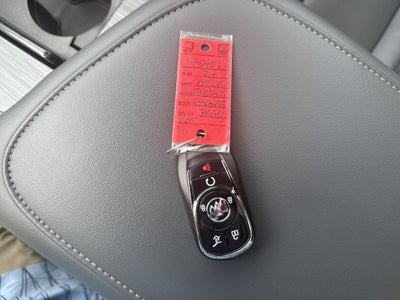 2024 Buick Enclave Essence