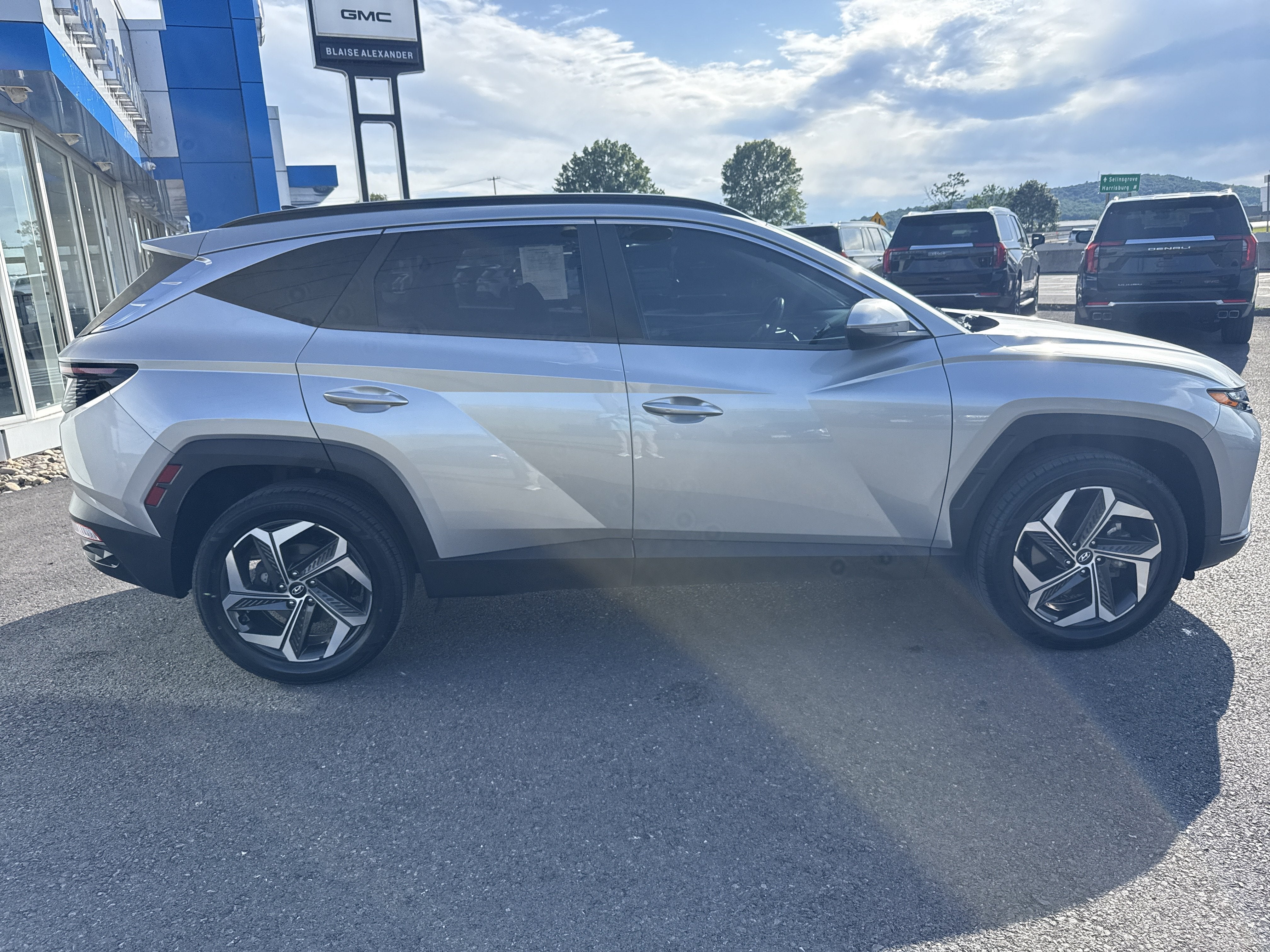 2022 Hyundai Tucson SEL