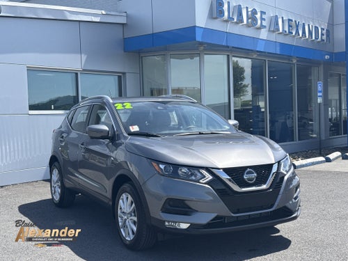 2022 Nissan Rogue Sport SV