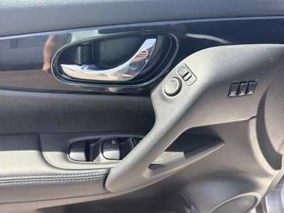 2022 Nissan Rogue Sport SV